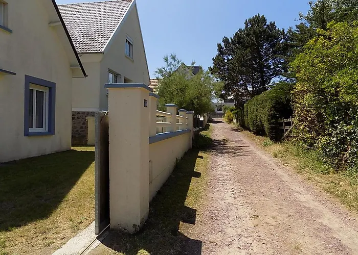 Les Sables D'or אגון קוטוויל